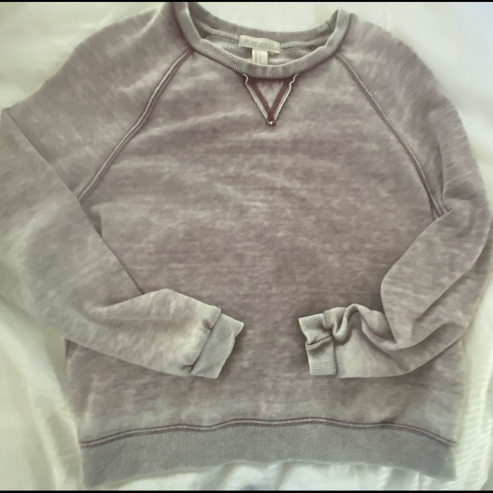 Forever21 crew neck sweatshirt